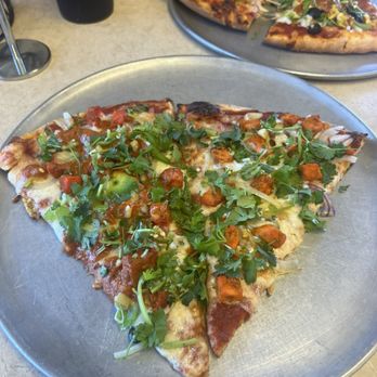 NYC Pizzeria - Butter chicken pizza and Punjabi Special Pizza - Pizza Near Me - Vancouver, Washington