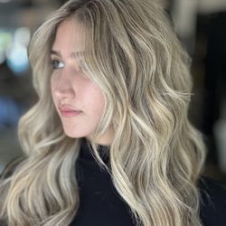 Dûe Pompeii Salon - Color correction. From brassy to sassy