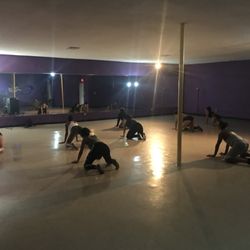 Studio 216 - $10 Twerk Class with Talissa J