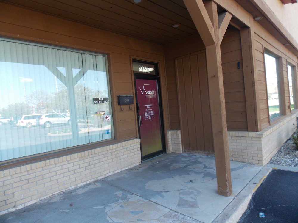 VERSITI BLOOD CENTER OF ILLINOIS 2126 45th St, Highland, Indiana