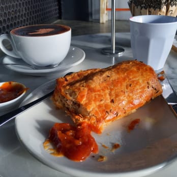 Dolcettini - Pork & Fennel Sausage Roll with Relish - Cafes Near Me - Dural, NSW