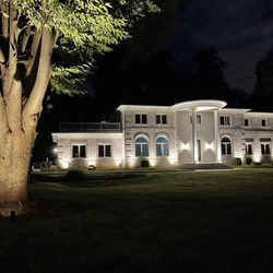 NUPEN LIGHTING LLC.