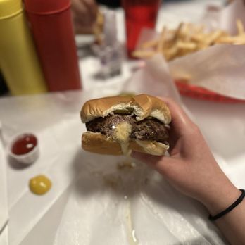 Matt's Bar - Burgers Near Me - Minneapolis, Minnesota Matt's Bar - Burgers Near Me - Minneapolis, Minnesota