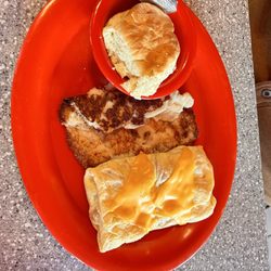 Betty's Diner - Ham omelette is delicious