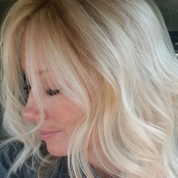 Eye Charm - This was TWO WEEKS after my fill! It's the best value, nobodys lashes are this good - Eyelash Service Near Me - Austin, Texas