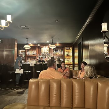 Peter Kern Library - Inside facing the bar - Speakeasies Near Me - Knoxville, Tennessee Peter Kern Library - Inside facing the bar - Speakeasies Near Me - Knoxville, Tennessee