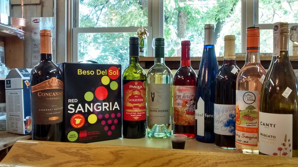 Camp McClellan Cellars - vineyard in Davenport, IA