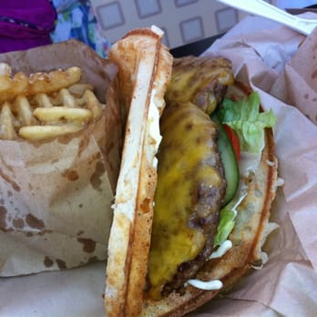Bruxie - Bruxie burger - Sandwiches Near Me - Orange, California