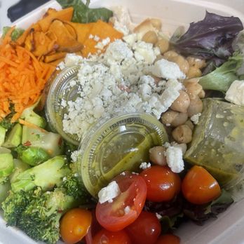sweetgreen - Healthy Salads, Wraps, and Bowls - Salad Near Me - Denver, Colorado sweetgreen - Healthy Salads, Wraps, and Bowls - Salad Near Me - Denver, Colorado