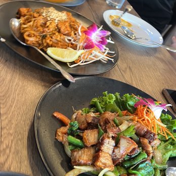Andaman Thai - Fire Pork Belly, Pad Thai, Pumpkin Curry - Thai Near Me - Walnut Creek, California