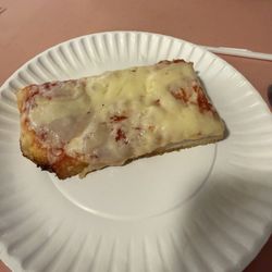 Victory Pig Pizza & Barbecue - A cut!