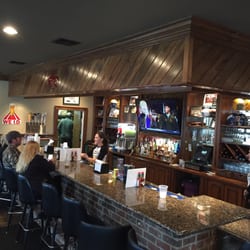Darrell's Of Jennings - Bar at Darrell's