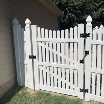 Acreage Fences - Fences & Gates Near Me - Omaha, Nebraska Acreage Fences - Fences & Gates Near Me - Omaha, Nebraska