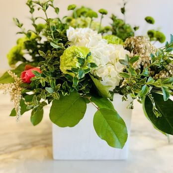 Fena Flowers - Gorgeous spring bouquet! - Florists Near Me - Kirkland, Washington Fena Flowers - Gorgeous spring bouquet! - Florists Near Me - Kirkland, Washington