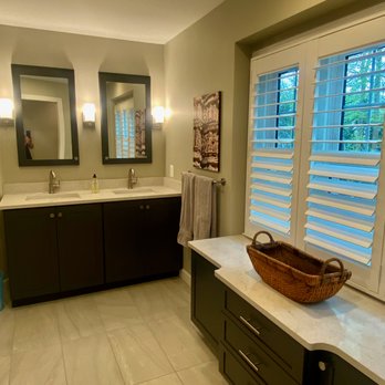 Adroit Design Remodeling - Master bathroom - General Contractors Near Me