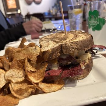 McDill's Irish Pub - Reuben with Chippers - Irish Pub Near Me - Collinsville, Illinois McDill's Irish Pub - Reuben with Chippers - Irish Pub Near Me - Collinsville, Illinois