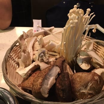 Happy Lamb Hot Pot - Mixed mushroom plate - Chinese Near Me - Flushing, New York Happy Lamb Hot Pot - Mixed mushroom plate - Chinese Near Me - Flushing, New York