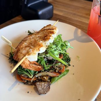 Yard House - Bars Near Me - Long Beach, California Yard House - Bars Near Me - Long Beach, California