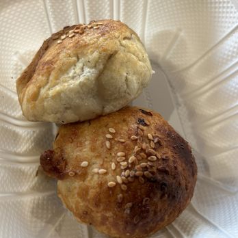 Ali's Uyghur Kitchen - Food: 5. Somsa - Halal Near Me - Boston, Massachusetts