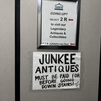 Junkee Clothing Exchange - Elevator - Used, Vintage & Consignment Near Me - Reno, Nevada