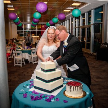 BitterSweets Bakery - Wedding cake and grooms cake - Bakeries Near Me - Albuquerque, New Mexico