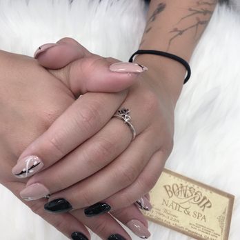 Bonsoir Nails - Nail Salons Near Me - South Pasadena, California