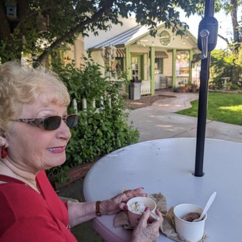 Papa Ed's Ice Cream - Ice cream with my mom. Perfect. - Ice Cream & Frozen Yogurt Near Me - Glendale, Arizona Papa Ed's Ice Cream - Ice cream with my mom. Perfect. - Ice Cream & Frozen Yogurt Near Me - Glendale, Arizona