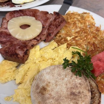 Peg's Glorified Ham N Eggs - Breakfast & Brunch Near Me - Reno, Nevada Peg's Glorified Ham N Eggs - Breakfast & Brunch Near Me - Reno, Nevada