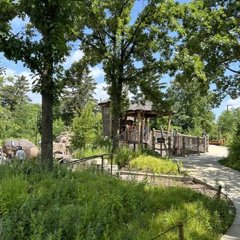 Bison's Bluff - Playgrounds Near Me - Schaumburg, Illinois