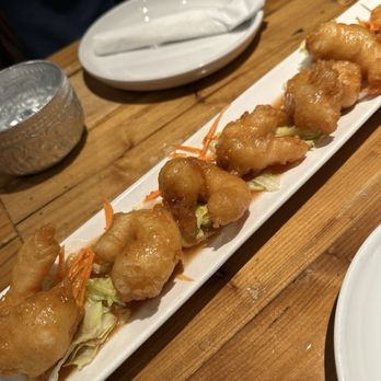 Rice Barn Thai Eatery & Wine Bar - Tamarind Prawns - Wine Bars Near Me - Vacaville, California