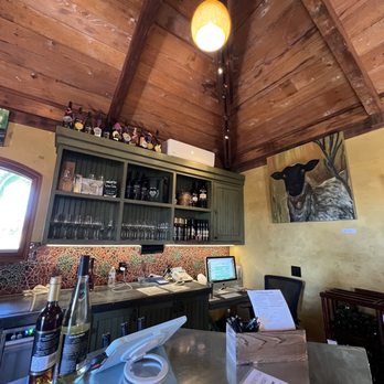 Hagafen Cellars - Wineries Near Me - Napa, California
