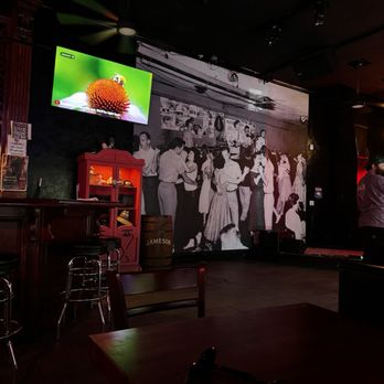 Roosters Honkytonk - Bars Near Me - Bakersfield, California Roosters Honkytonk - Bars Near Me - Bakersfield, California