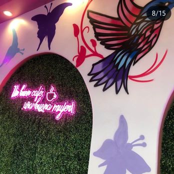 Madres Brunch - Interior - Breakfast & Brunch Near Me - Long Beach, California
