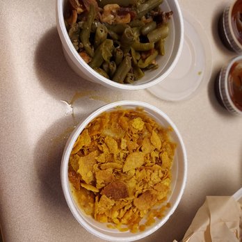 Shigs In Pit - Brisket, pulled pork, green beans & potato casserole. - Barbeque Near Me - Fort Wayne, Indiana