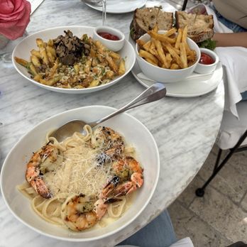 Cara Restaurant - Lemon shrimp pasta is to DIE for - New American Near Me - Los Angeles, California