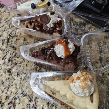 Side Piece Kitchen - Bakeries Near Me - Tacoma, Washington Side Piece Kitchen - Bakeries Near Me - Tacoma, Washington