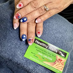 Full set Gel X designed by Stephanie.