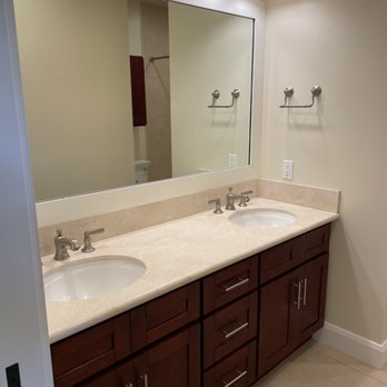 Cleaning Maid Easy - Lanikai Master Bath - Home Cleaning Near Me Cleaning Maid Easy - Lanikai Master Bath - Home Cleaning Near Me
