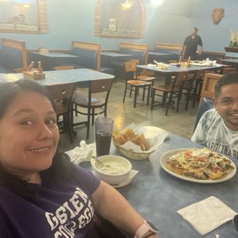 Los Cabos - Mexican Near Me - Amelia, Ohio