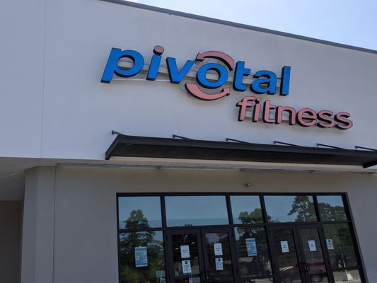 PIVOTAL FITNESS - 48 Photos & 47 Reviews - 1645 Old Trolley Rd, Summerville, South Carolina