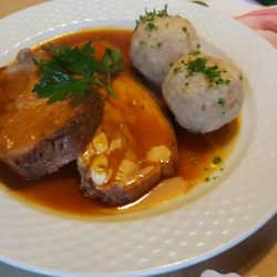 Hotel Zur Post - Schweinsbraten