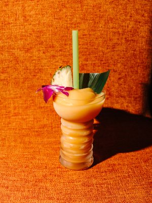 Callisto Cocktail Bar by null