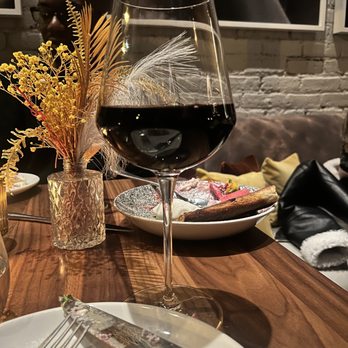 HIDE+SEEK - The heaviest pour I've ever seen. Very good Cabernet at that! - New American Near Me - Chicago, Illinois HIDE+SEEK - The heaviest pour I've ever seen. Very good Cabernet at that! - New American Near Me - Chicago, Illinois