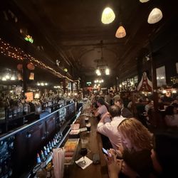 Old Town Bar & Restaurant - Bar seating