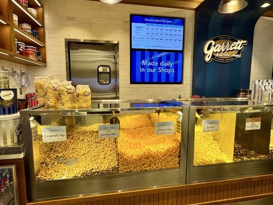 Garrett Popcorn Shops by null
