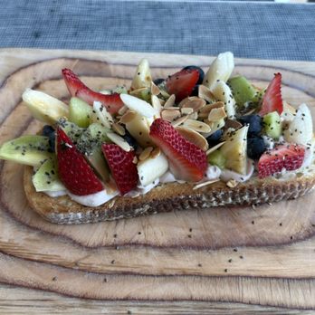 Toast - Opal Sol - Strawberry toast - Breakfast & Brunch Near Me - Clearwater Beach, Florida