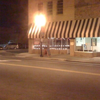 Amici's - Pizza Near Me - Suffolk, Virginia Amici's - Pizza Near Me - Suffolk, Virginia