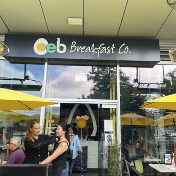 OEB Breakfast Co. - Yaletown - Outside - Breakfast & Brunch Near Me - Vancouver, British Columbia OEB Breakfast Co. - Yaletown - Outside - Breakfast & Brunch Near Me - Vancouver, British Columbia