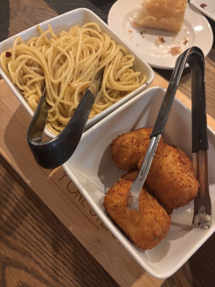 Social spots from Twenty One Steak