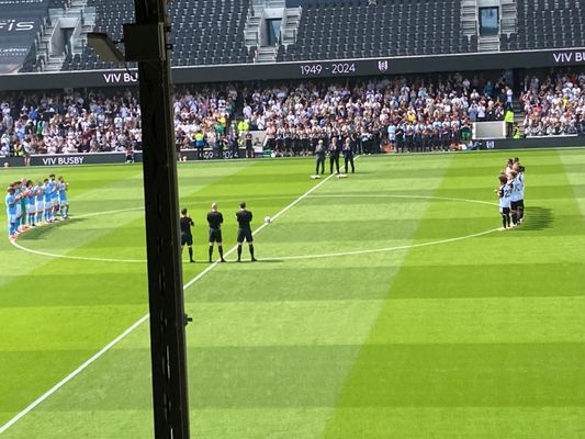 Craven Cottage by null
